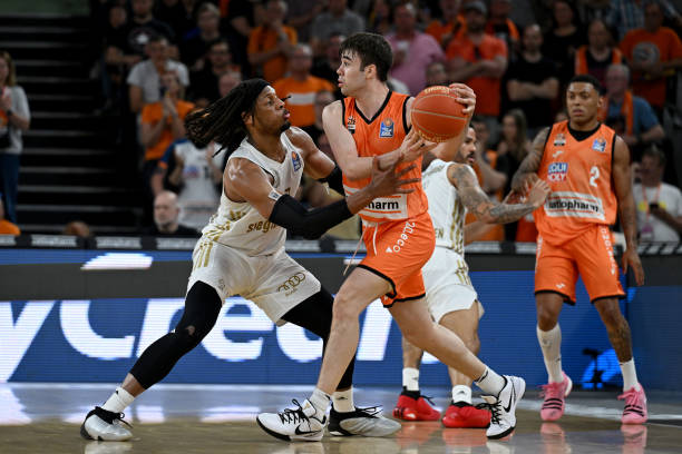 正是青春挥 正是青春挥