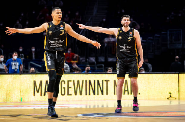 我可以帮你 我可以帮你