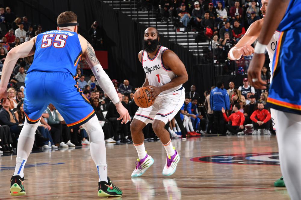 在对阵狼队 在对阵狼队